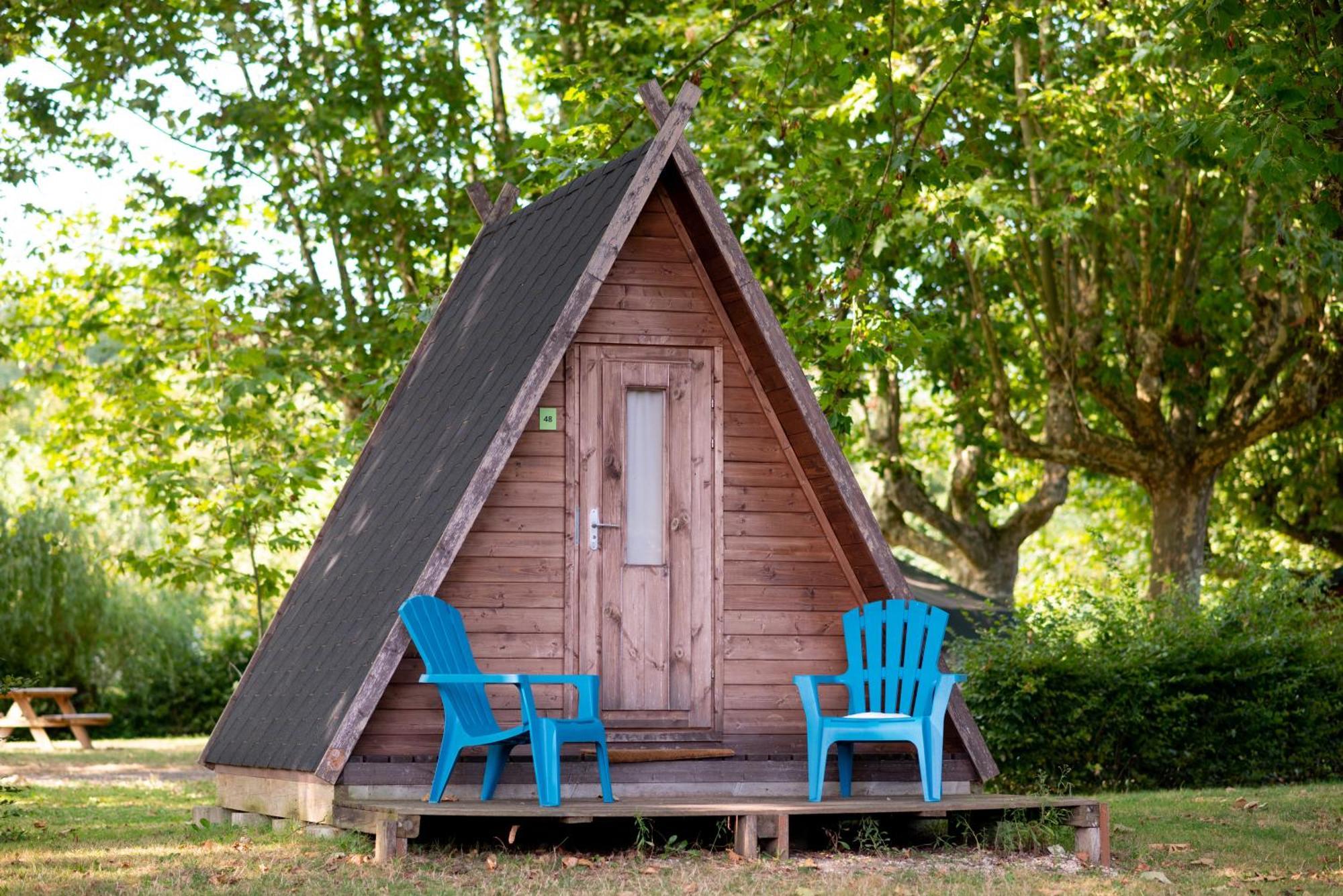 Camping De Thoissey *** Exterior photo