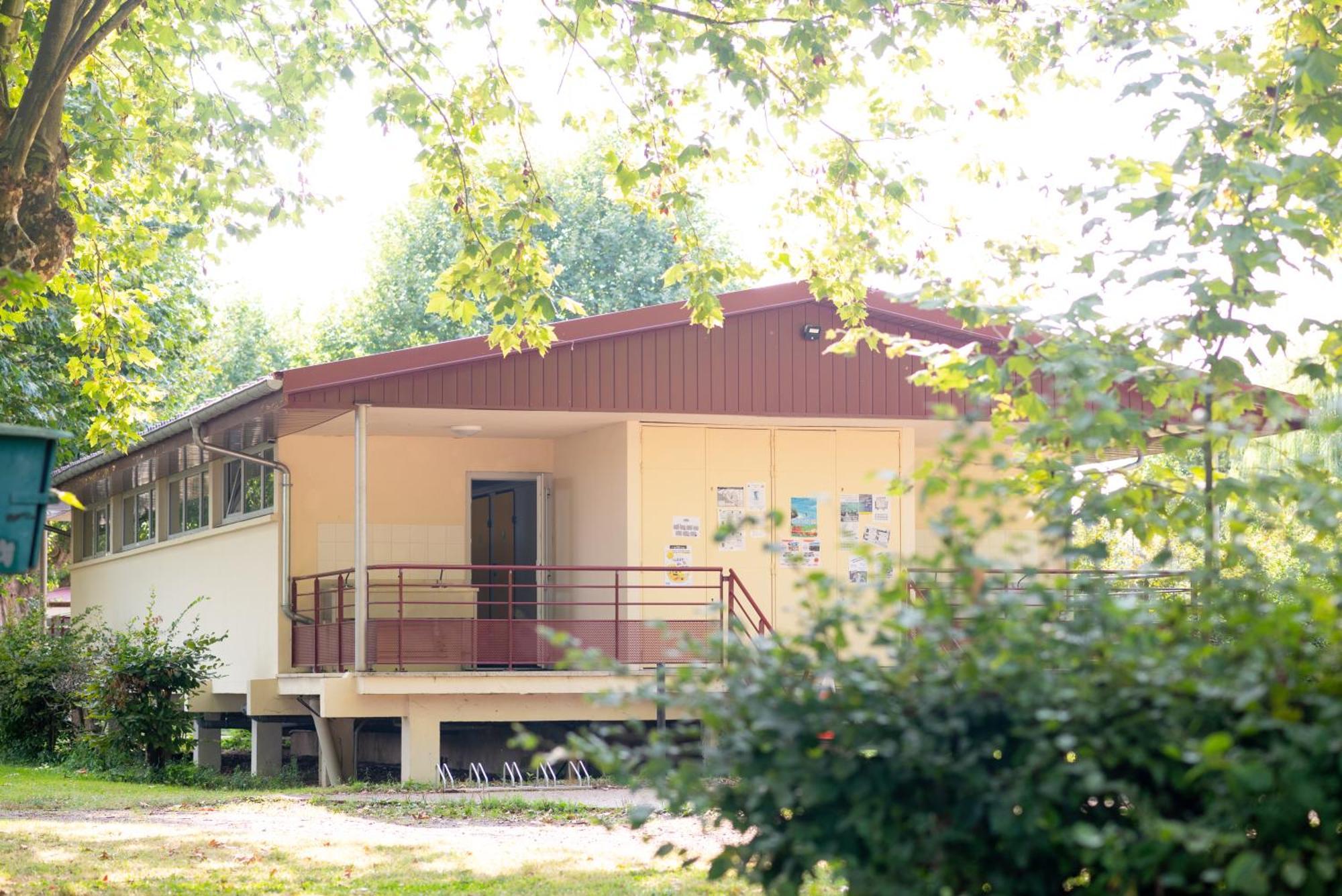 Camping De Thoissey *** Exterior photo
